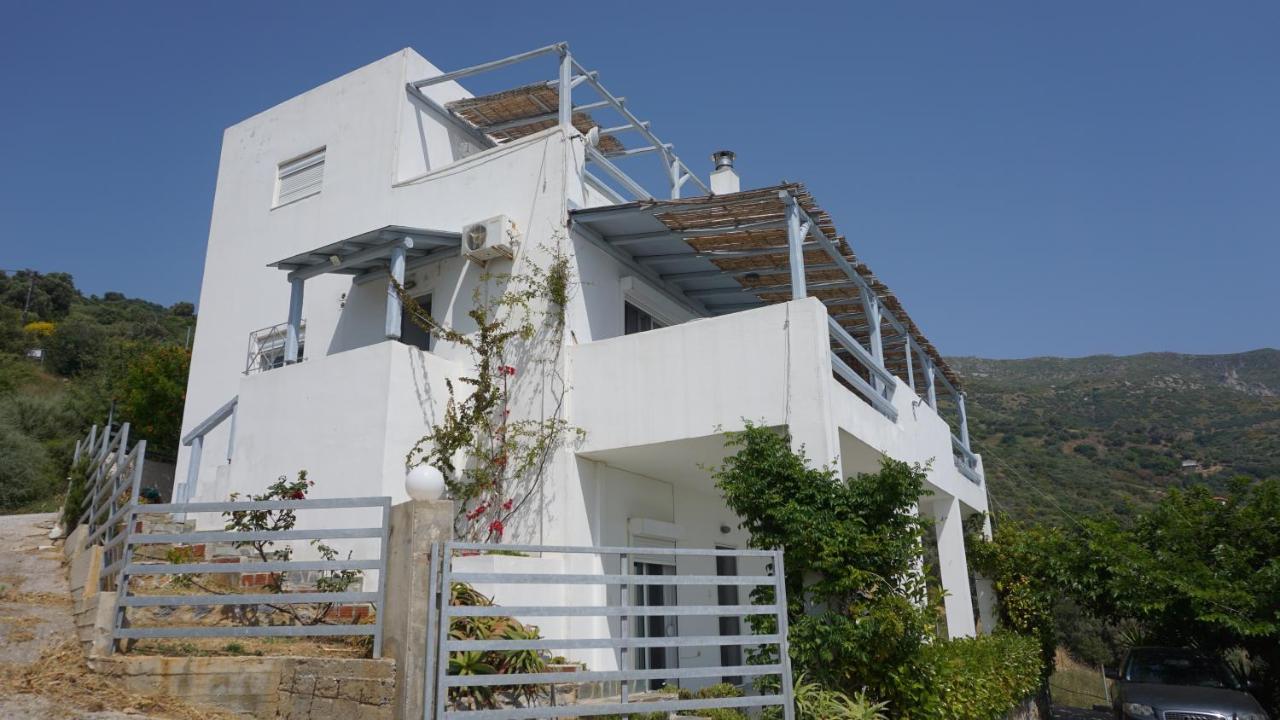 Agnanti Villa Akhladherí Exterior photo