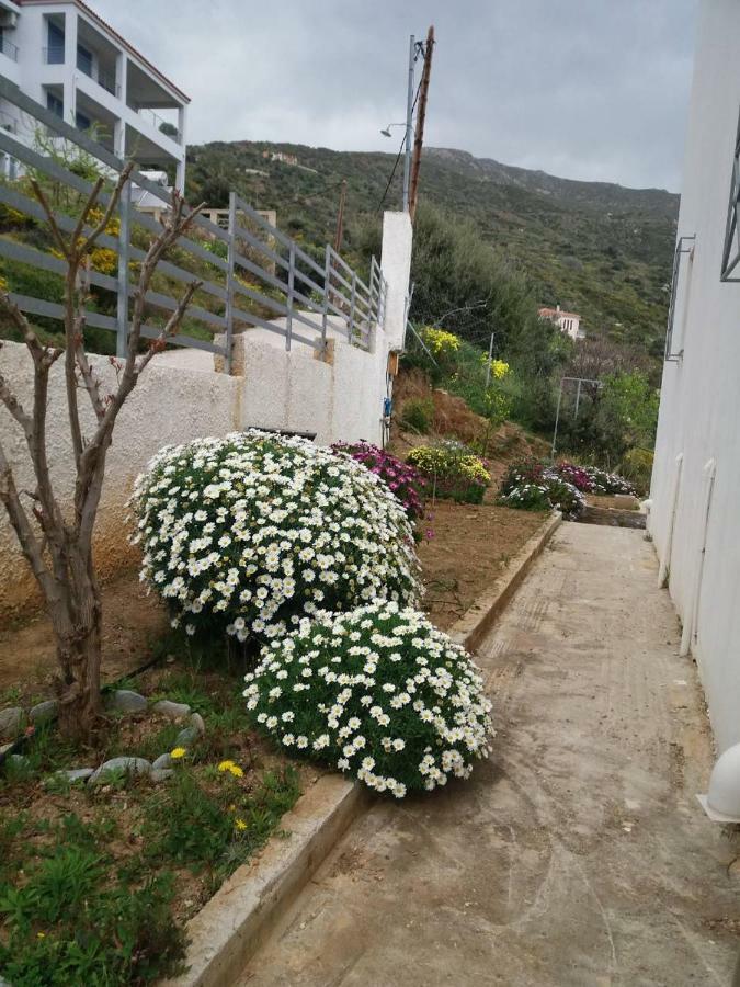 Agnanti Villa Akhladherí Exterior photo